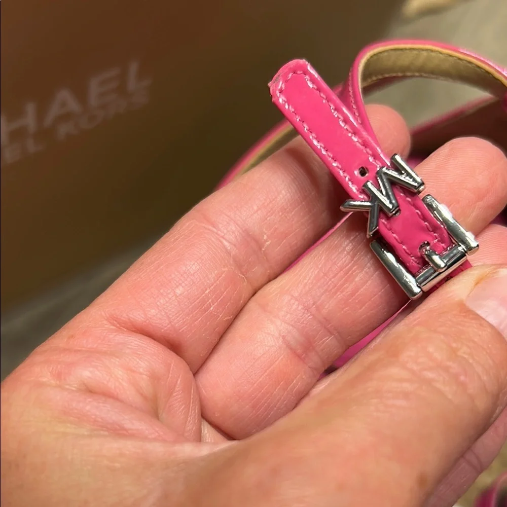 Michael Kors Pink Cerise Heels - Picture 4 of 10